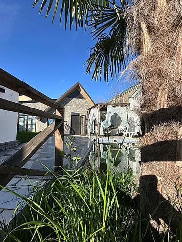 Qəbələdə günlük Kirayə Bağ Evi Verilir
 1 günü 100 azn