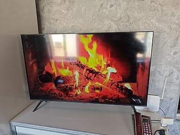 televizor led: İşlənmiş Televizor Samsung LED ekran 4K (3840x2160), Ünvandan götürmə — 1