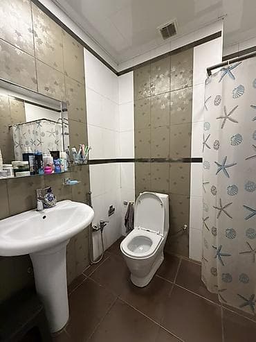 Qara Qarayev metrosuna 5 dəq məsafədə. 16 mərtəbəli binanın 13-cü