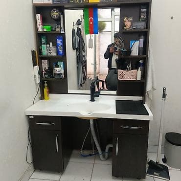 Ikisi bir yerdə 400azn təklidə satışı mövcuddur, mərmərli olan bərbər