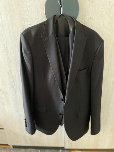 idman kişi şortları: Yeni 1 dəfə geyinilib kimyəvi təmizləmədə yuyulub — 1