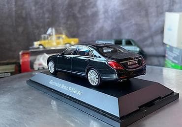 ereb pulu: Mercedes, 2013 il, 1:43, Dəmir, Ödənişli çatdırılma — 2