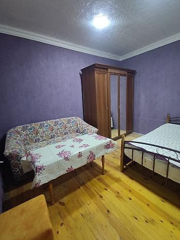 100 manata kiraye evler gence: Qaraçuxur qəsəbəsində tam təmirli kirayə ev verilir. 2 nəfərlik taxt — 5