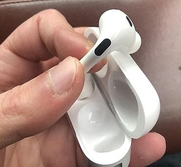Apple AirPods 2 Pro Original. Demək olarki heç istifadədə olmayib — 9
