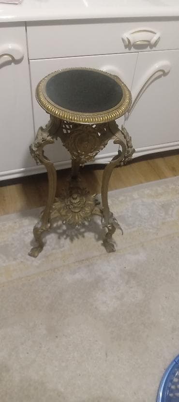 tumbucka mebel: Digər stend növü, Metal — 2