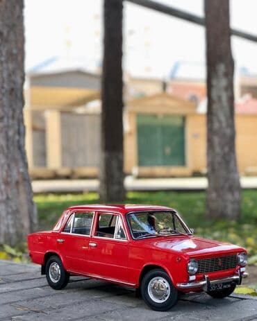 1 43 modelka: VAZ, 2000 il, 1:8, Dəmir, Ödənişli çatdırılma, Rayonlara çatdırılma, Ünvandan götürmə — 14