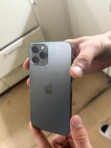 ayfo: IPhone 12 Pro, 128 GB, Graphite, Face ID — 2