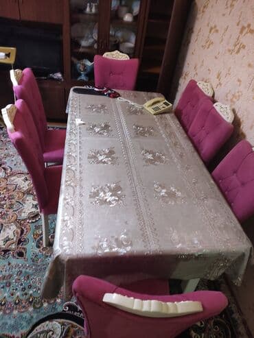 Qonaq otağı üçün, Dördbucaq masa, 6 stul