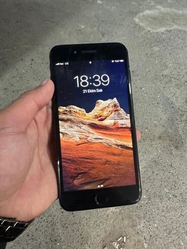 iphone 7 plus 32gb ikinci el: IPhone 7 Plus, 32 GB, Qara, Barmaq izi — 2