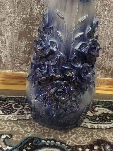 İşıqlandırma: Bir vaza, Keramika — 3