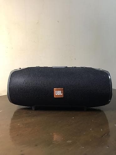 pianer dinamik: İşlənmiş JBL Kolonka, Növ - Portativ, rəng - Qara — 1