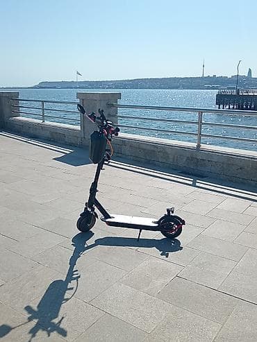 İşlənmiş Elektrik samokat 7", 351 - 500 Vt, 26 - 35 km/s, Ünvandan götürmə — 6
