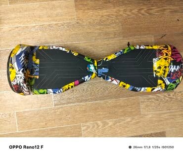 iki tekerli elektrikli scooter: 15 yada 25 Km la gedir Cəmi 3 dəfə işlənib Max kilo götürmə 50 Kilo — 1