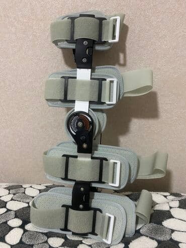 Ortozlar: Endirim mumkundu. Tənzimlənən diz ortozi (hingeli brace) - — 1