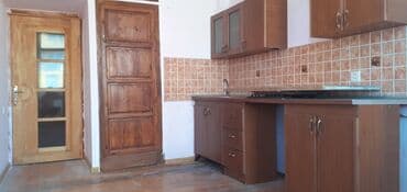 elmlerde kiraye evler: Şəhərin mərkəzində, Həzi Aslanov metrosunun cıxışında olan yaşayış — 7