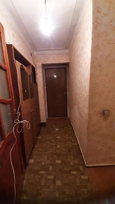 qaraj icaresi: Bileceride ploşada 300 nömreli mektebe herbi hiseye yaxin 4/1 — 9