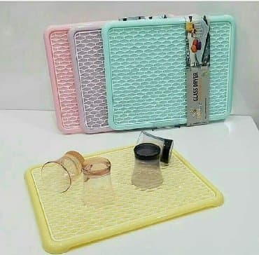 сушилка для посуды: Metbexde qabları yuduqdan sonra parçaya ve qabların suyunu çekmek ücün — 1