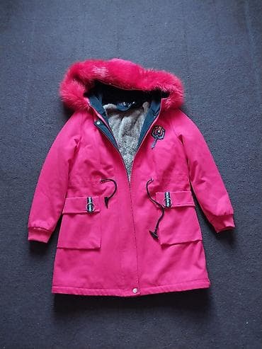 Qız uşaqları üçün parka tipli qış gödəkcəsi - Rəng: tünd — 1