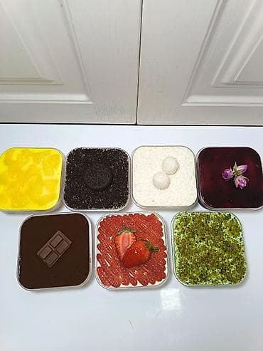 qara tut murebbesi: Meyvəli və şokoladlı kub tiramisu çeşidləri Məzmun və ləzzətlər: - — 2