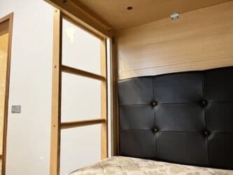 qara dik: Oğlan və qız üçün, İşlənmiş, Çarpayı, Matras ilə, Siyirməsiz, MDF — 7