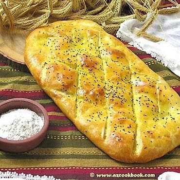 Aşpaz tələb olunur, Çörəkçi