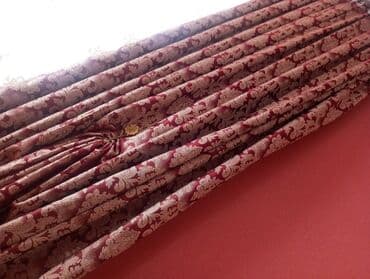 Klassik naxışlı pərdə dəsti - Rəng: Bordo fon üzərində qızılı-bej