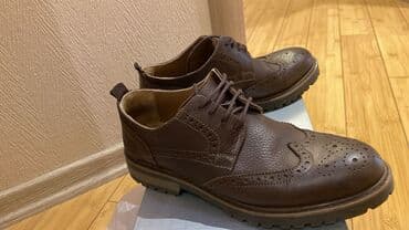 düyməli kişi kardiqanları: Ayaqqabılar yaxşı veziyyetdedi çox az geyinilib qara ayaqqabılar 30 25 — 7