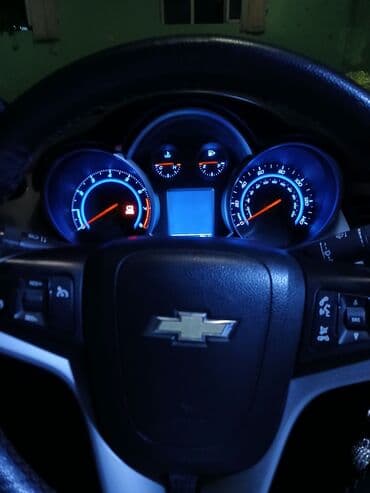 купить чехлы на авто: Chevrolet Cruze: 1.4 l | Sedan — 8