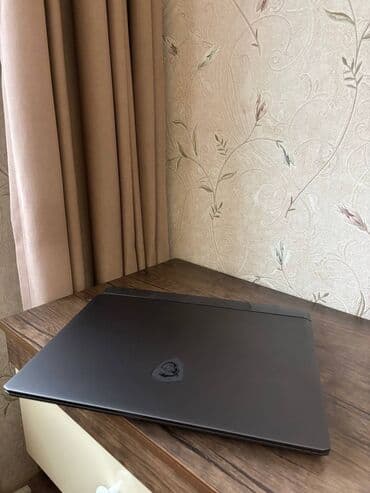 Yeni MSI, 16 ", Intel Core i9, 1 TB — 10