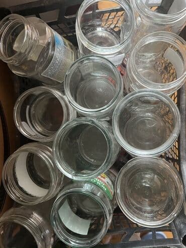 крышки кока кола: Müxtəlif ölçülərdə şüşə bankalar, hamısının qapağı var.qiyməti — 5