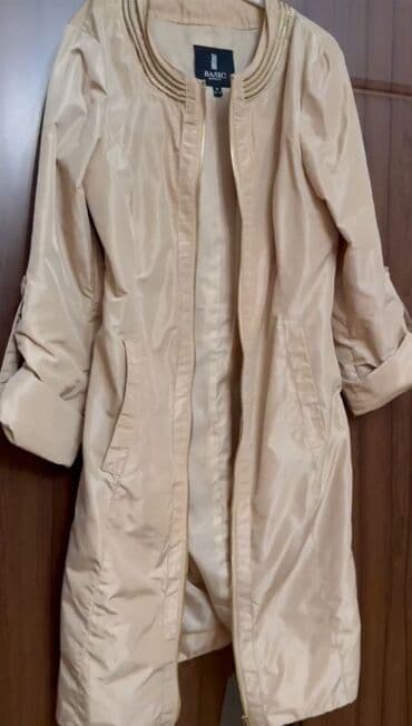 женский плащ новый: Плащ, M, цвет - Бежевый — 1