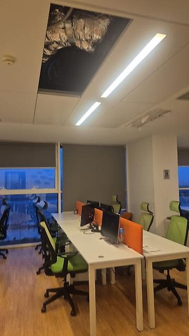 beton paneli: Ofis stol dəsti – minimalistik, modul quruluşlu ƏlA vəziyyətdədir - — 10