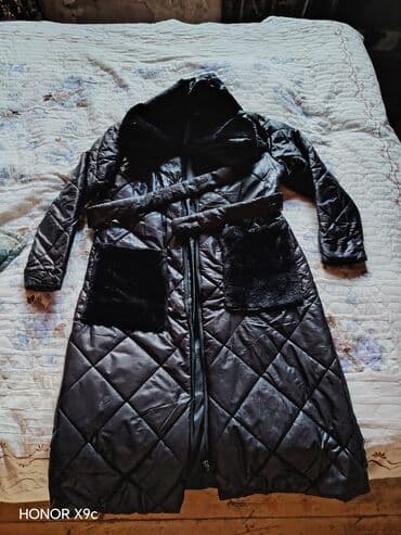 L razmer 42 43 bedene gedir 3 4defe geyilib teze kimidi qiwda baha