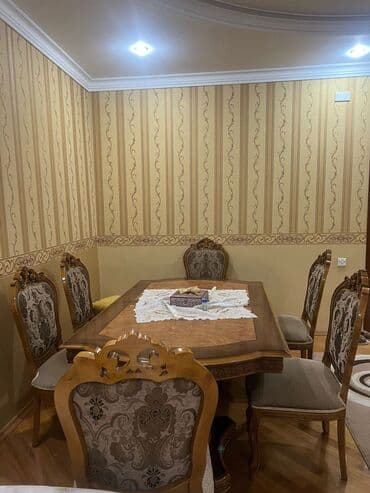 hazir metbex mebeli: Klassik üslubda qonaq otağı dəsti Dəst tərkibi: - Böyük vitrin şkaf — 2