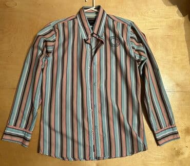 Kişi köynəkləri satılır.Təzədir.Real alıcılar əlaqə saxlasın lalafo.az -da Kişi köynəkləri satılır.Təzədir.Real alıcılar əlaqə saxlasın