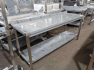 Nerjaveyka masalar və restoran avadanlıqları hazırlanır. İstənilən