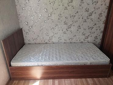 Tək nəfərlik çarpayı və stol dəsti - Material: ağac teksturalı at lalafo.az Tək nəfərlik çarpayı və stol dəsti - Material: ağac teksturalı