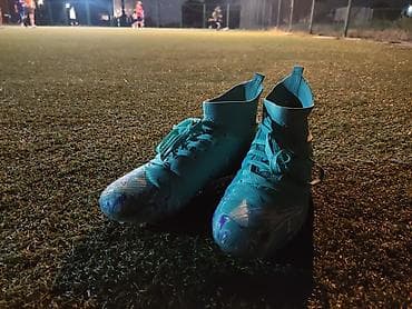 Butslar Nike, Ölçü: 40, İşlənmiş