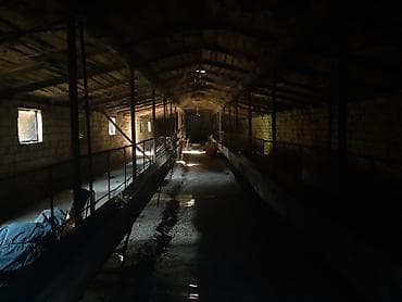 ev satisi: 6 otaqlı, 200 kv. m, Orta təmir — 10