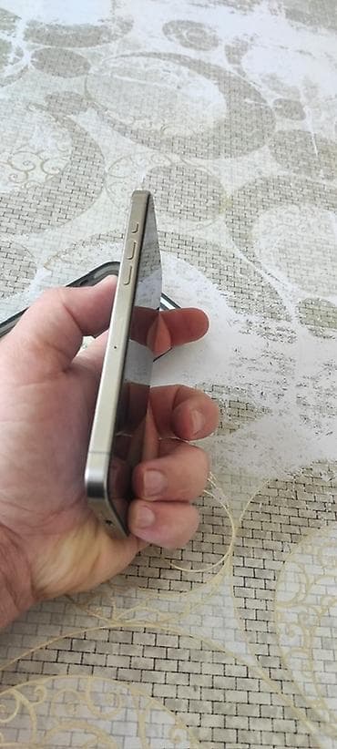 iphone 8 plus irsad: 256 GB, Gümüşü, Face ID — 4