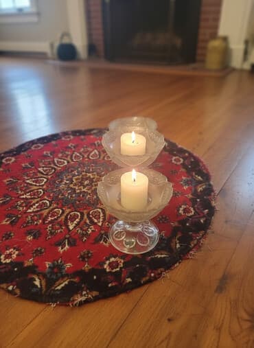 Qedim vaza

1800 ci ile aid

Unvan yeni yasamal qulpu gumsdəndi