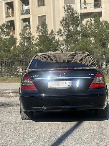 w211 sukanı: Mercedes-Benz E-Class: 2.2 l | 2006 il Sedan — 7