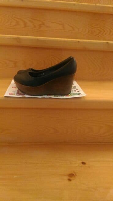 derihan ayakkabı: Tuflilər, Ölçü: 35, İşlənmiş — 1