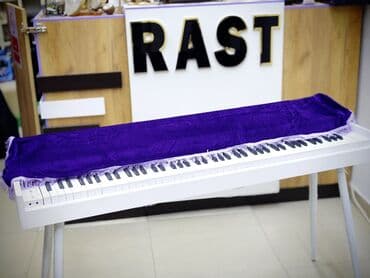 2 ci əl piano: Piano örtüyü Violet rəng Artıq qapaqsiz pianoları rahatlıqla istifadə — 2