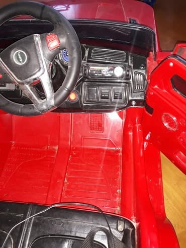 ən ucuz maşınlar qiyməti: Usaq arabasi. cox az istifade olunub. 7 -8 defe surulub. 250 manat — 7