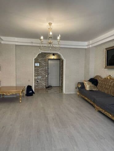 qarayev 4 otaqli kohne tikili: 3 otaqlı, Yeni tikili, m. Qara Qarayev, 106 kv. m — 2