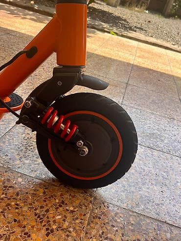 electro gitara: Elektrik skuter – narıncı rəng Xüsusiyyətlər: - Geniş, sürüşməyə — 4