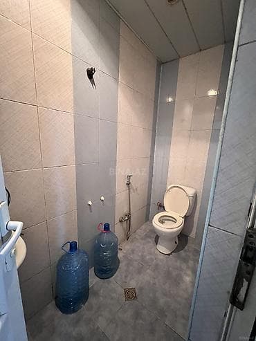 qurtulus 93 de satilan evler: 40 kv. m, 1 otaqlı — 6