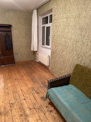 mikrorayon kiraye evler: Qaracuxurda qəsəbəsində Tatlı un memulatlarına yaxın, Araz market — 1