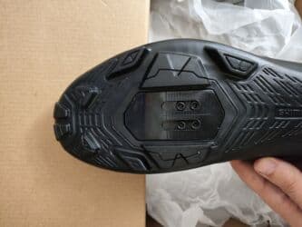 eliptik velosiped: Tezedi,Istifade olunmuyub.ORIGINALDI.Ayagimi sixir deye satiram,44 — 5